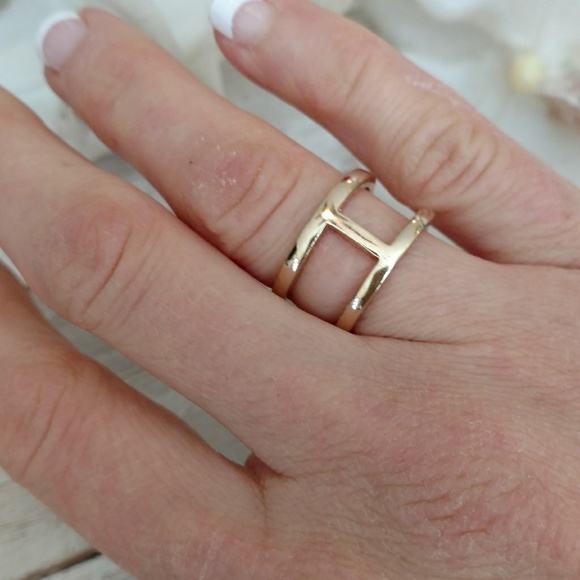 GOLD double band ring (listing is for one ring) - Picture 3 of 5